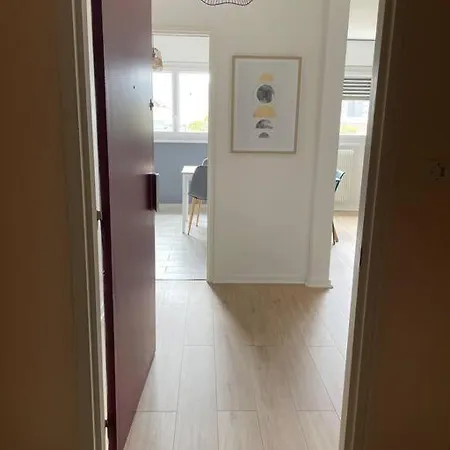 Appartement Le Niel - Spacieux - Wifi - Parking Gratuit 19h-7h *
